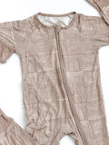 Beige Rainbow Zippy